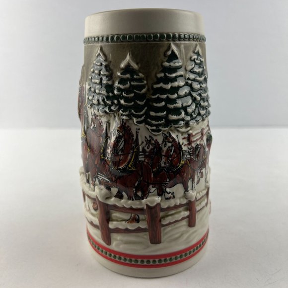 Budweiser Other - Budweiser Clydesdales Winter Bridge Scene Commemorative Beer Stein